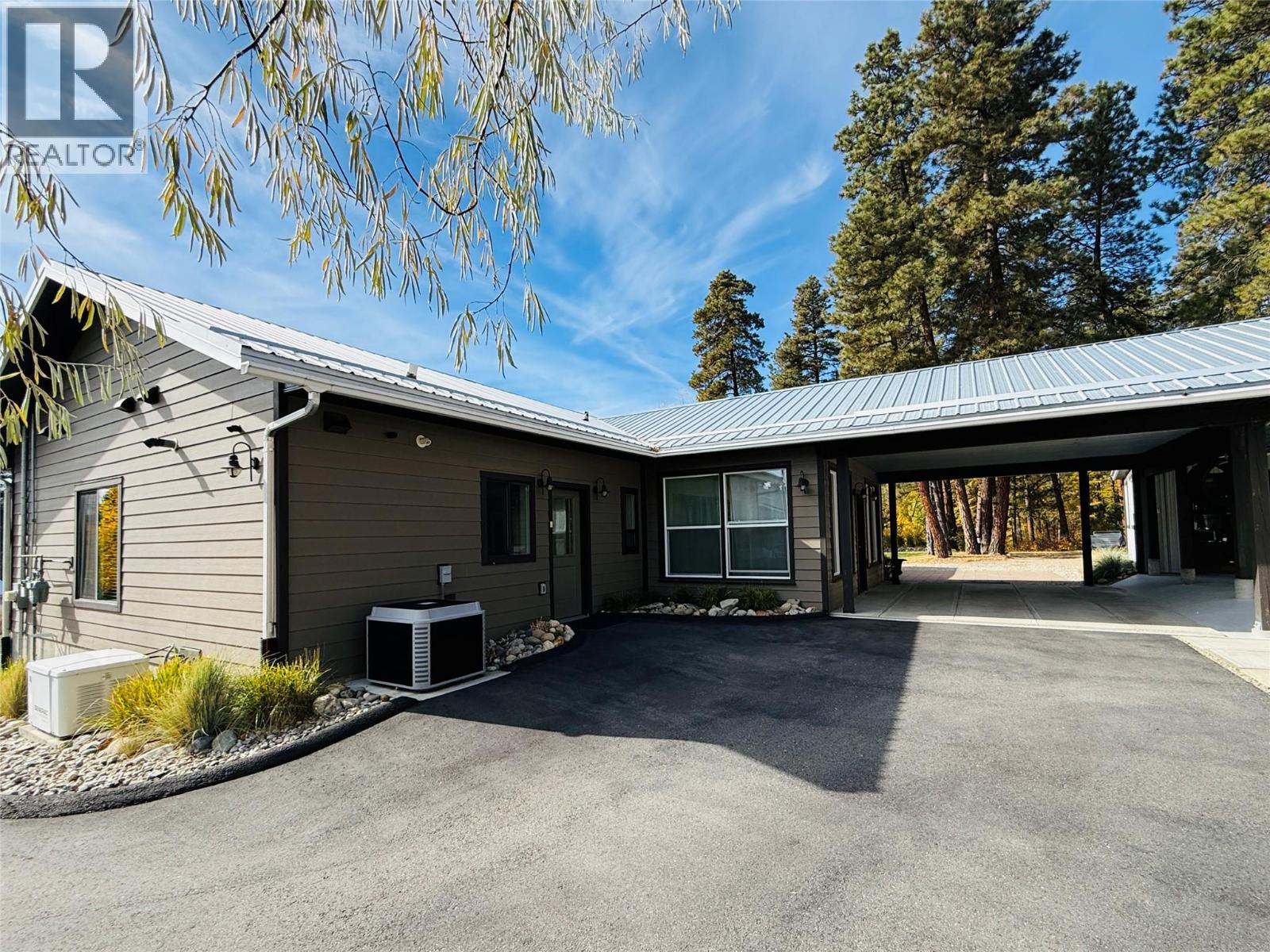 412 301st Street, Marysville, British Columbia  V1A 3H1 - Photo 61 - 10403100