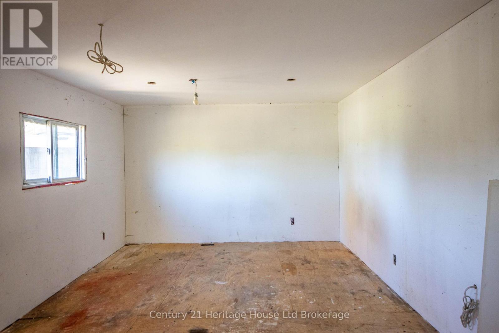 3 Albert - 596101 59 Highway, East Zorra-Tavistock, Ontario  N4S 7W1 - Photo 6 - X14031198