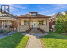 42 DALHOUSIE Avenue, Hamilton, Ontario
