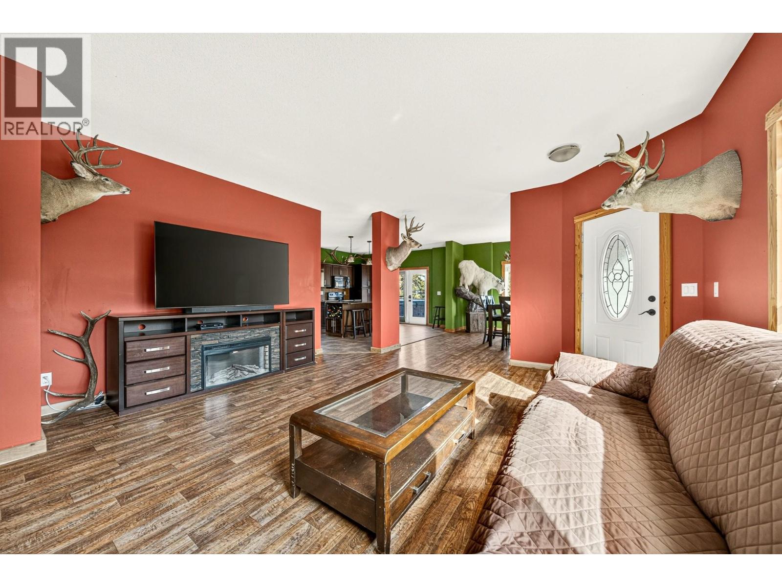 6281 Lower Elk Valley Road, Sparwood, British Columbia  V0B 2G3 - Photo 5 - 10402993