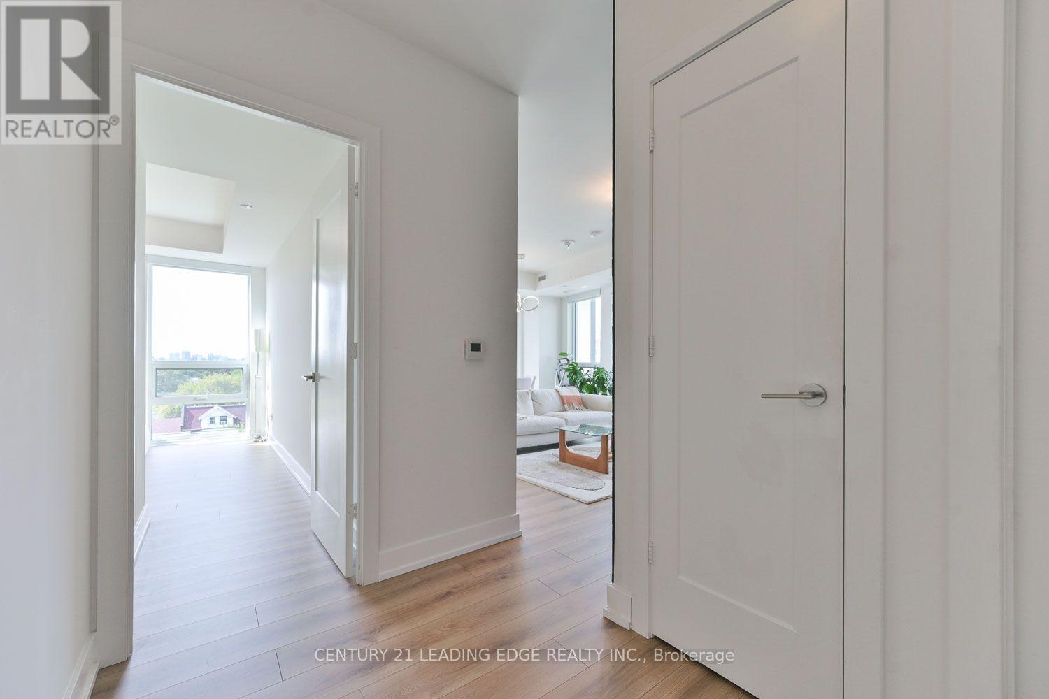 605 - 80 Vanauley Street, Toronto, Ontario  M5T 0C9 - Photo 23 - C14031110