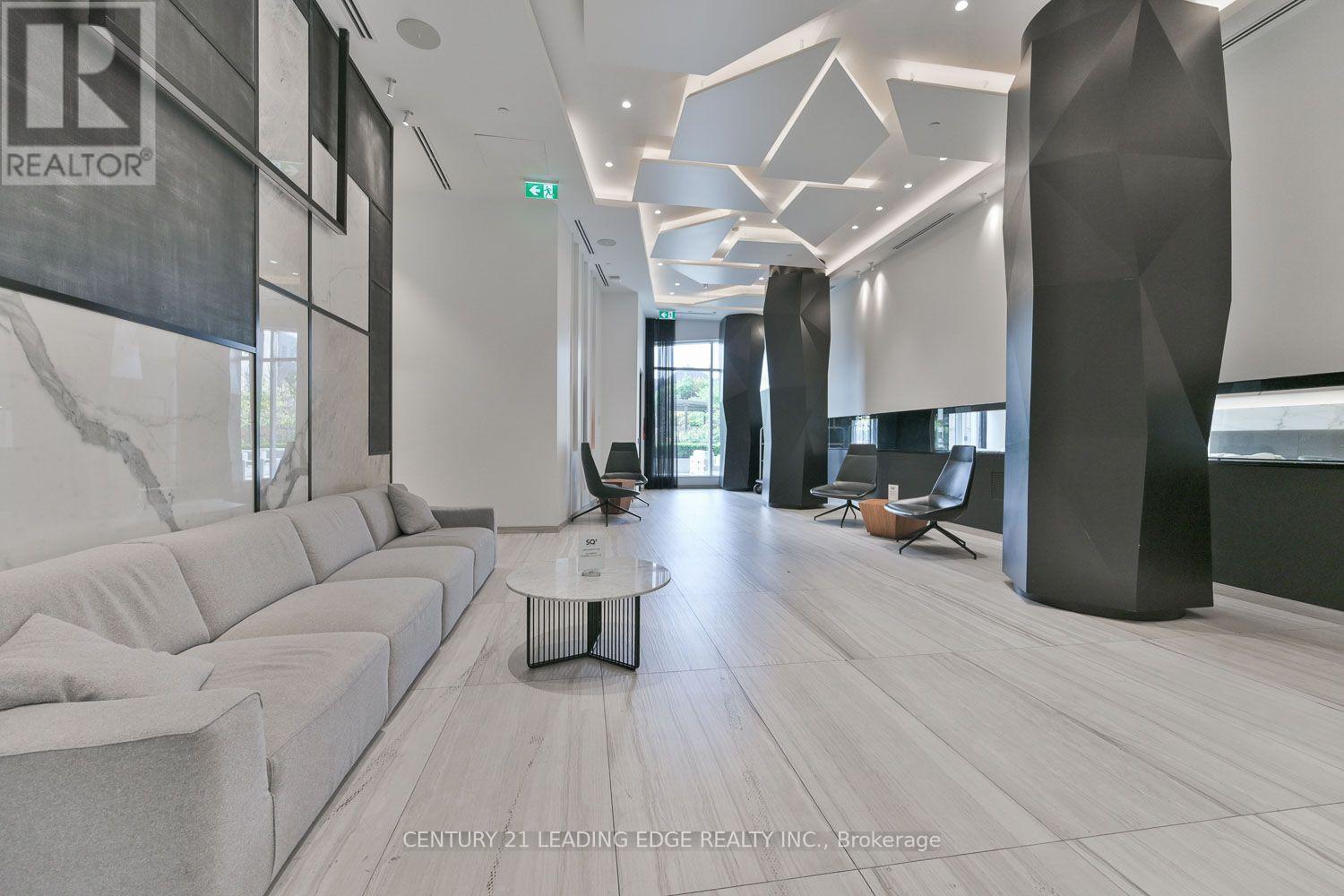 605 - 80 Vanauley Street, Toronto, Ontario  M5T 0C9 - Photo 4 - C14031110