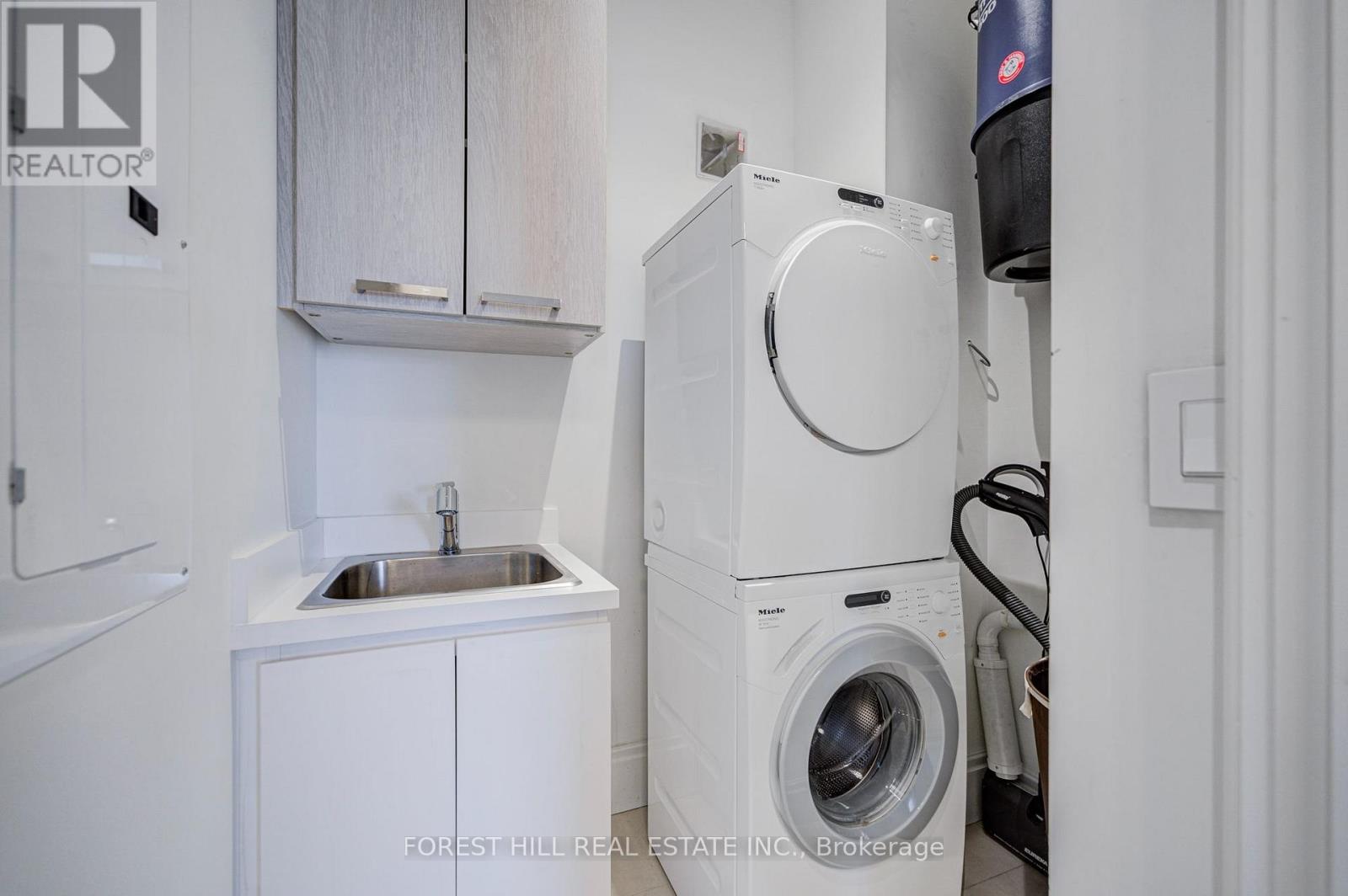 4805 - 311 Bay Street, Toronto, Ontario  M5H 4G5 - Photo 27 - C14031180