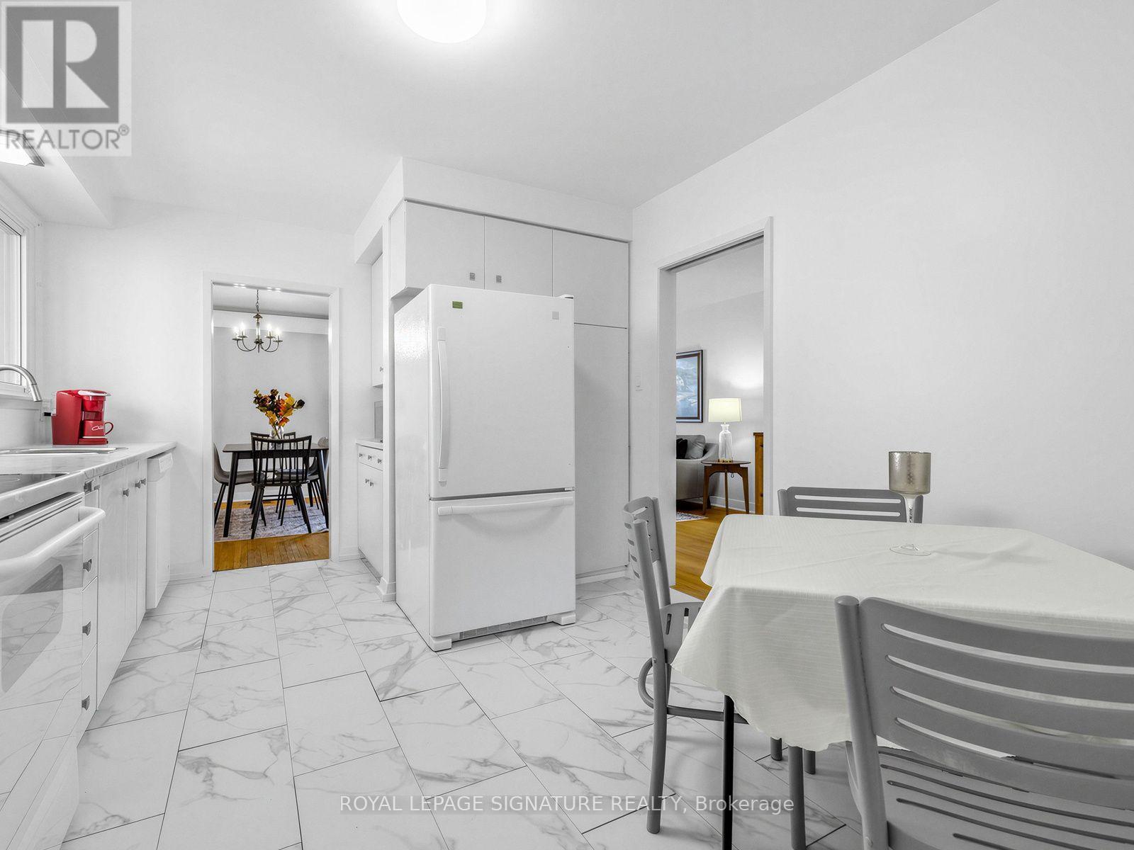 165 Wedgewood Drive, Toronto, Ontario  M2M 2H8 - Photo 18 - C14031190