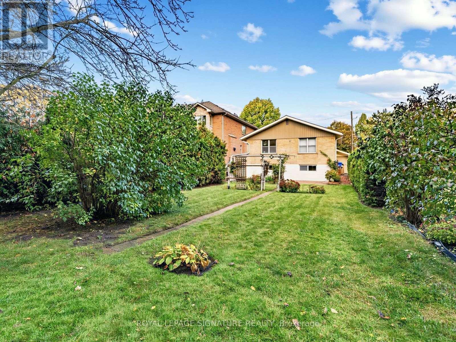 165 Wedgewood Drive, Toronto, Ontario  M2M 2H8 - Photo 33 - C14031190