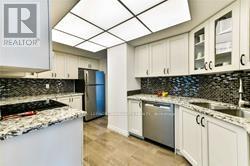 3107 - 77 Harbour Square, Toronto, Ontario  M5J 2S2 - Photo 12 - C14031238