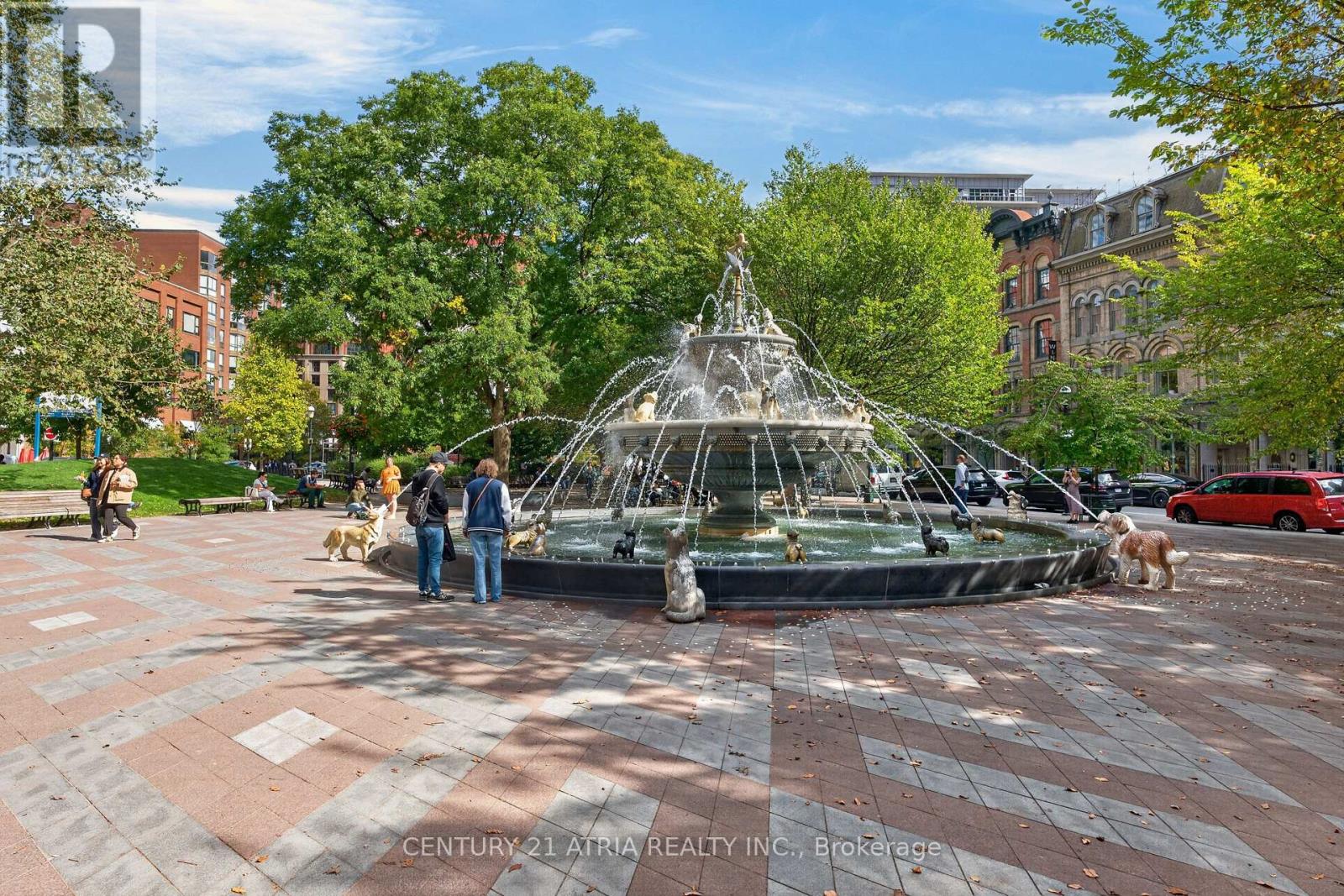 1605 - 8 The Esplanade, Toronto, Ontario  M5E 0A6 - Photo 34 - C14031278