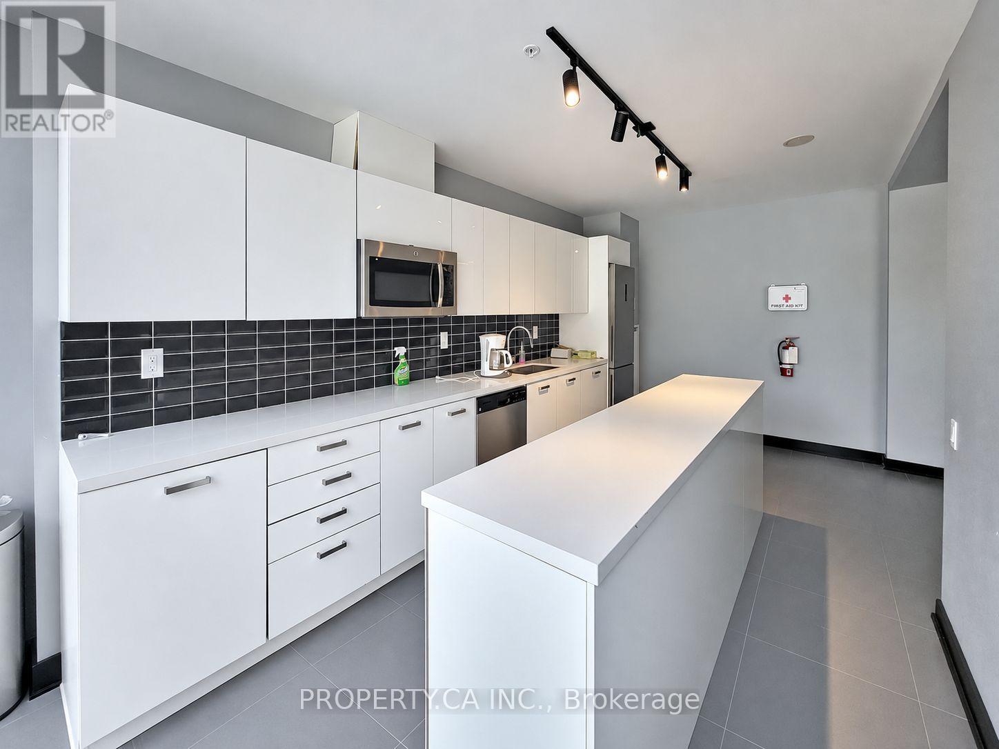 827 - 39 Brant Street, Toronto, Ontario  M5V 0M8 - Photo 11 - C14031340