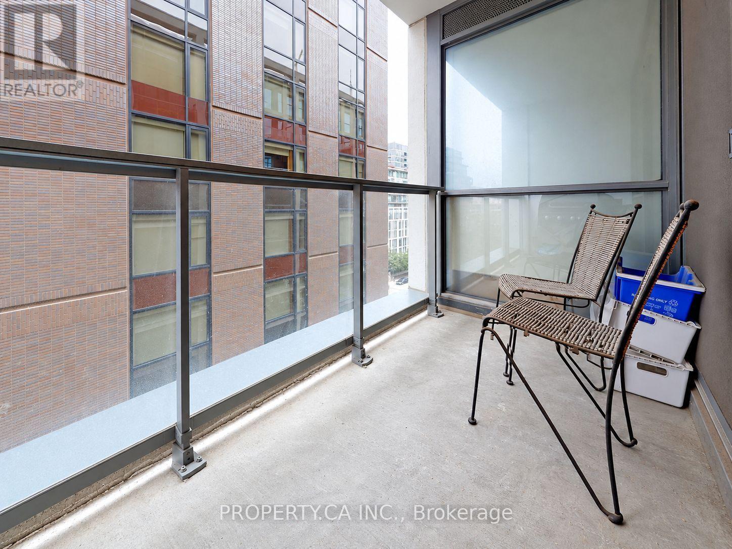 827 - 39 Brant Street, Toronto, Ontario  M5V 0M8 - Photo 12 - C14031340