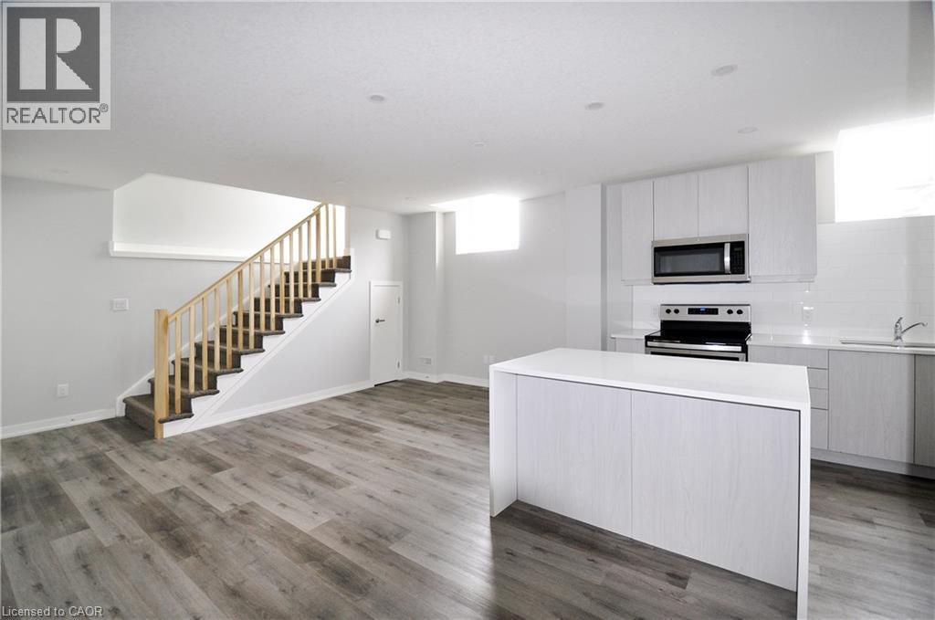 22 St Andrews Street Unit# 1, Cambridge, Ontario  N1S 1M4 - Photo 5 - 40871146