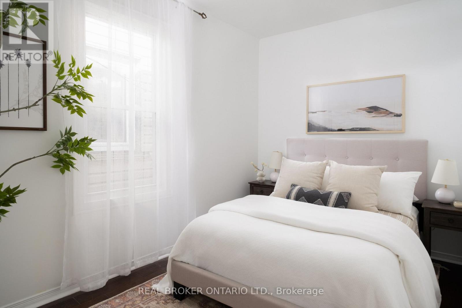 59 Bastedo Avenue, Toronto, Ontario  M4C 3M8 - Photo 17 - E14031102