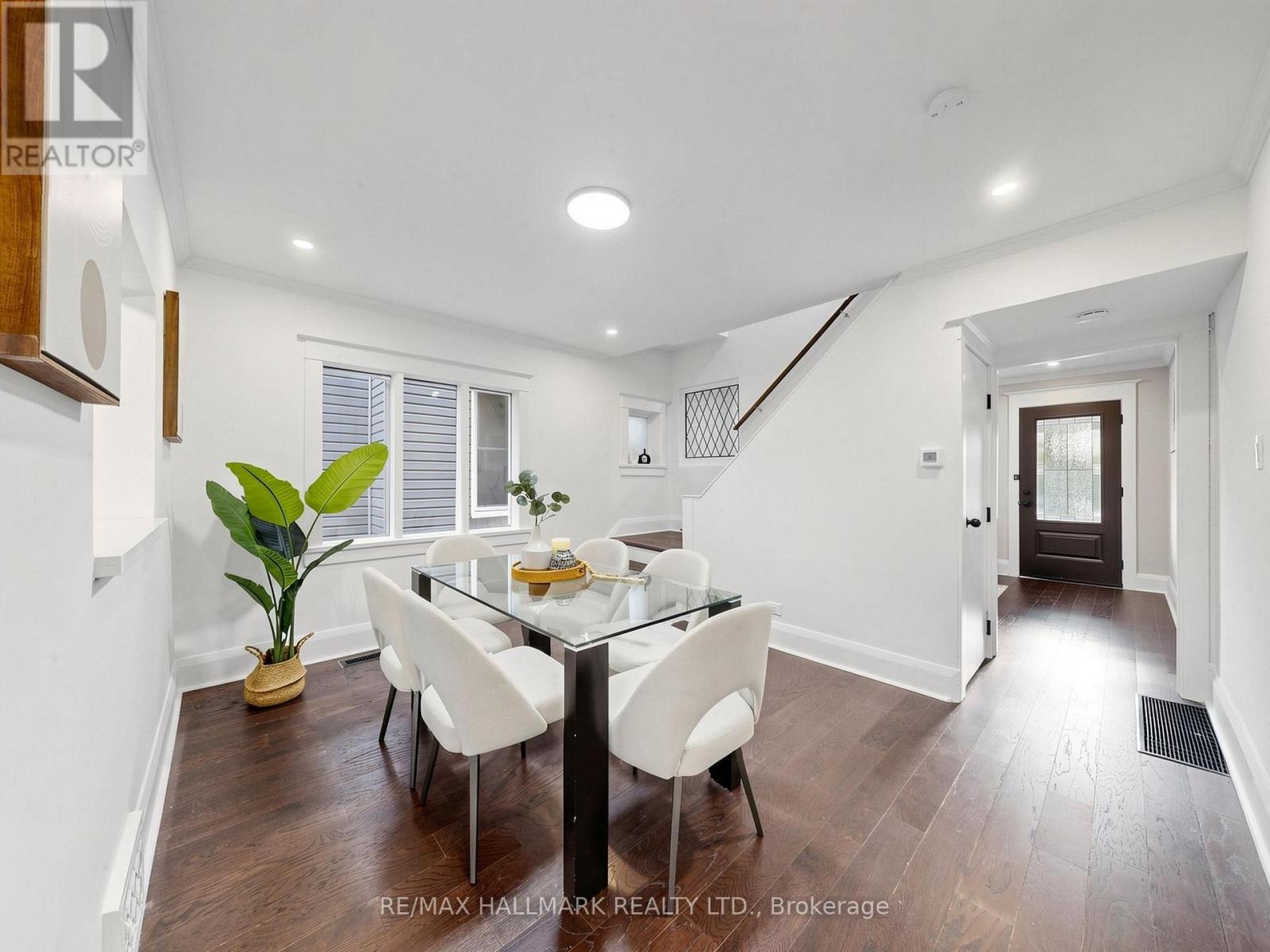 211 Golfview Avenue, Toronto, Ontario  M4E 2K8 - Photo 9 - E14031118