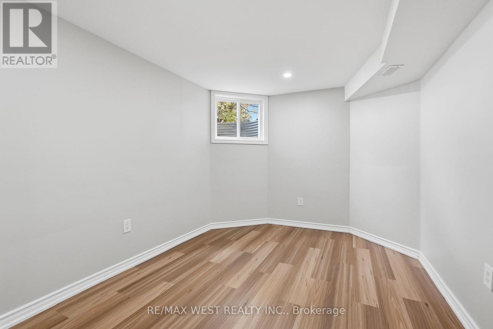 60 Furrow Drive, Whitby, Ontario  L1R 1Y7 - Photo 29 - E14031120
