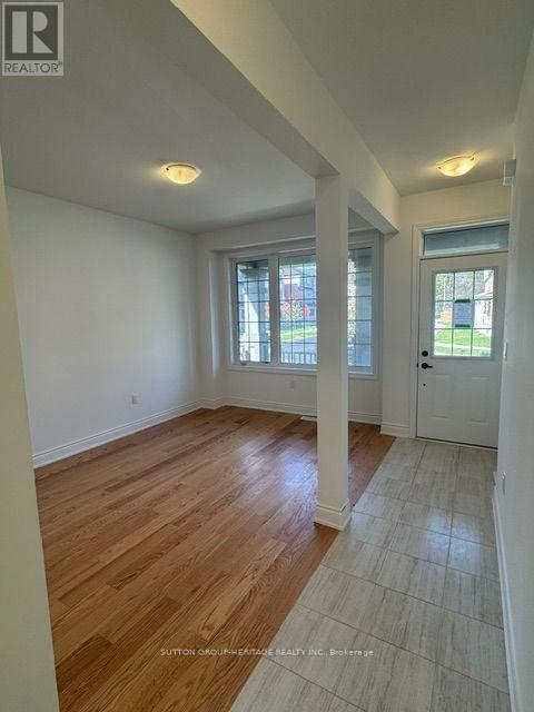 1 Deer Creek Court, Toronto, Ontario  M1C 1N8 - Photo 3 - E14031182