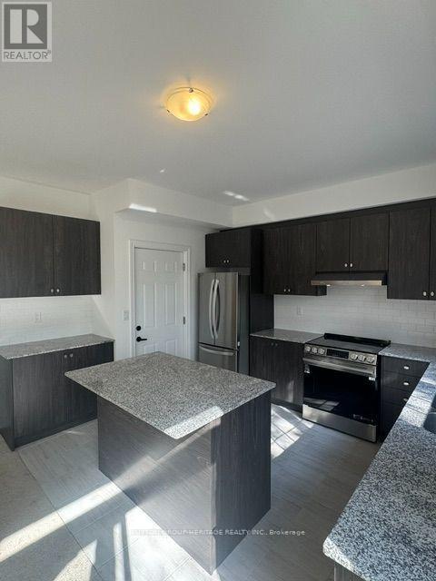 1 Deer Creek Court, Toronto, Ontario  M1C 1N8 - Photo 5 - E14031182