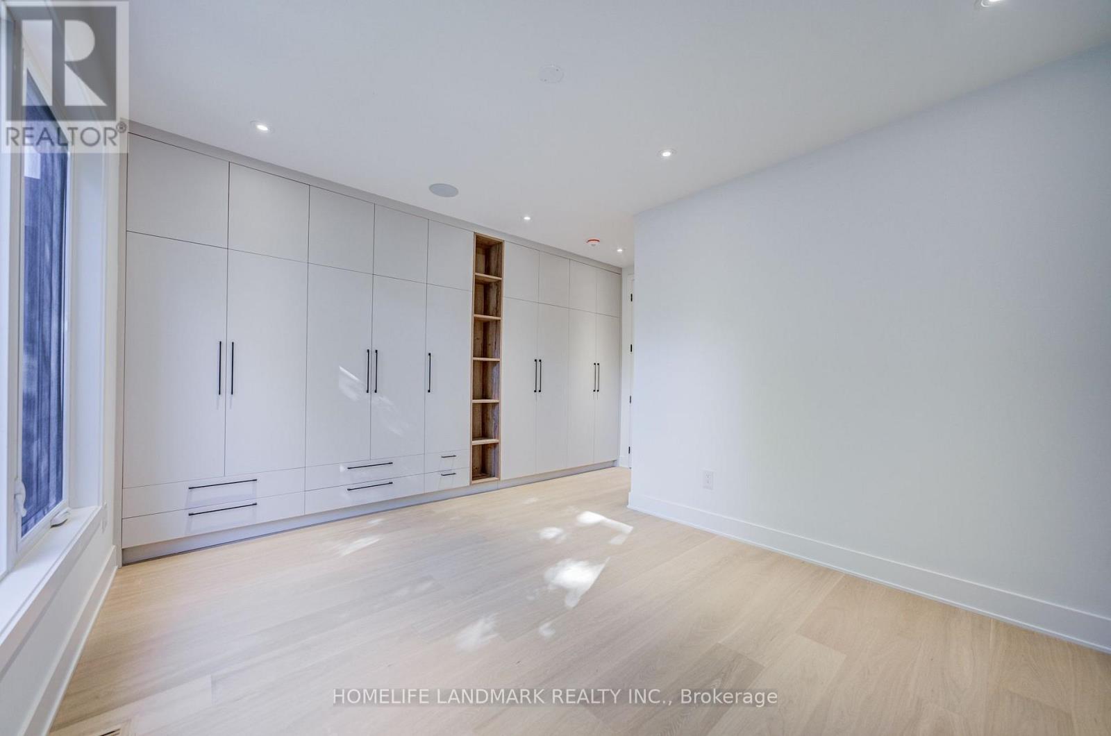 34 Hiawatha Road, Toronto, Ontario  M4L 2X8 - Photo 12 - E14031388