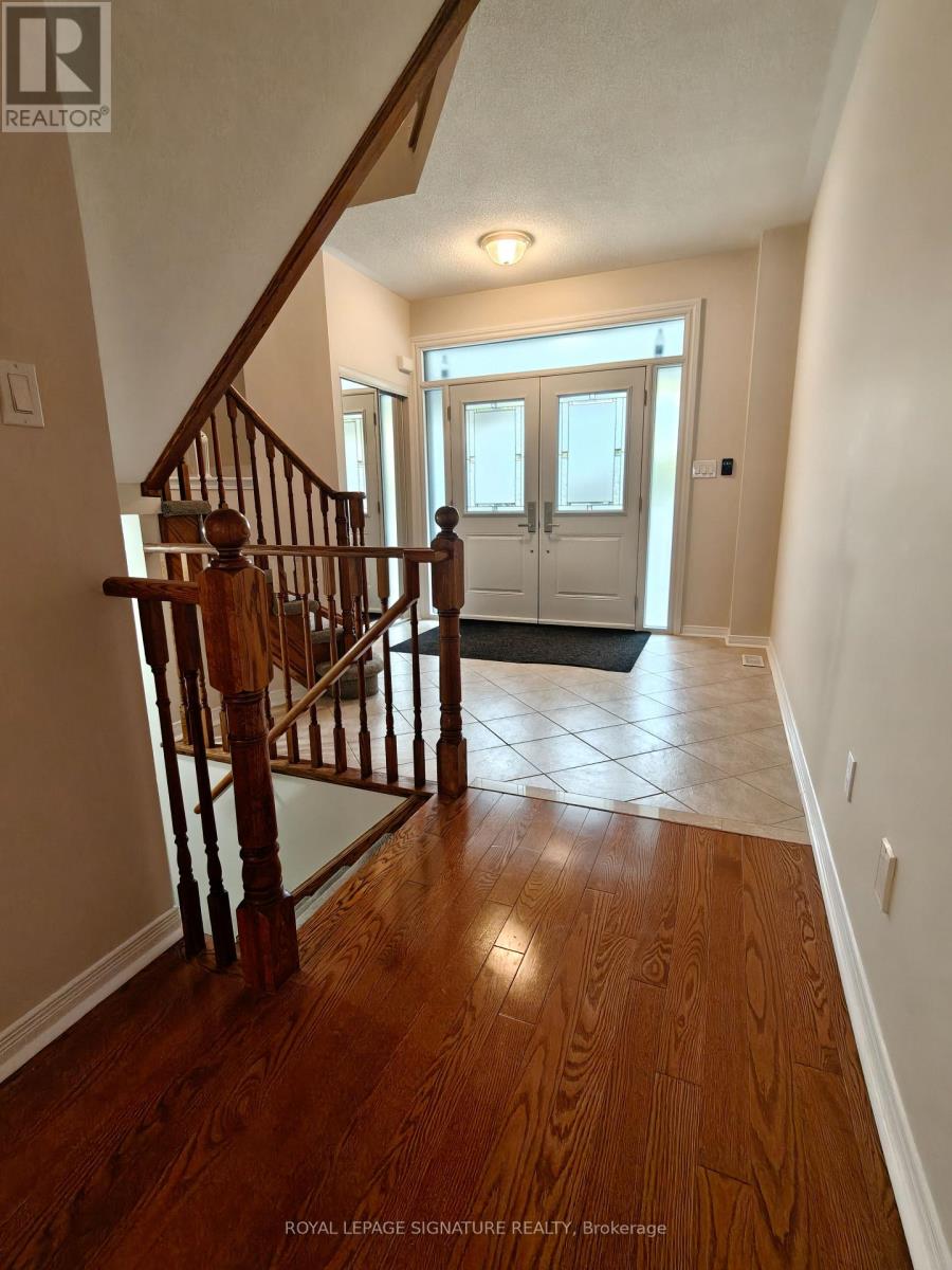 116 Silverwood Circle, Ajax, Ontario  L1Z 0A2 - Photo 8 - E14031442