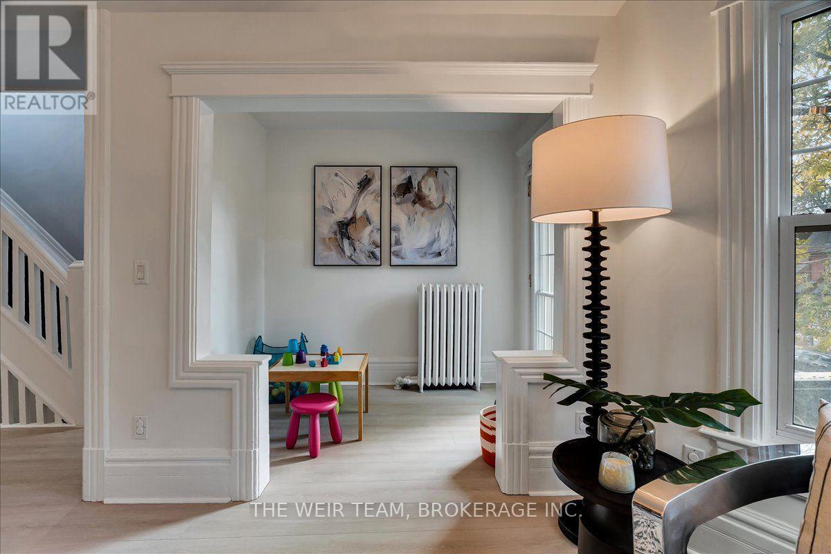 1394 Queen Street E, Toronto, Ontario  M4L 1C9 - Photo 17 - E14031468