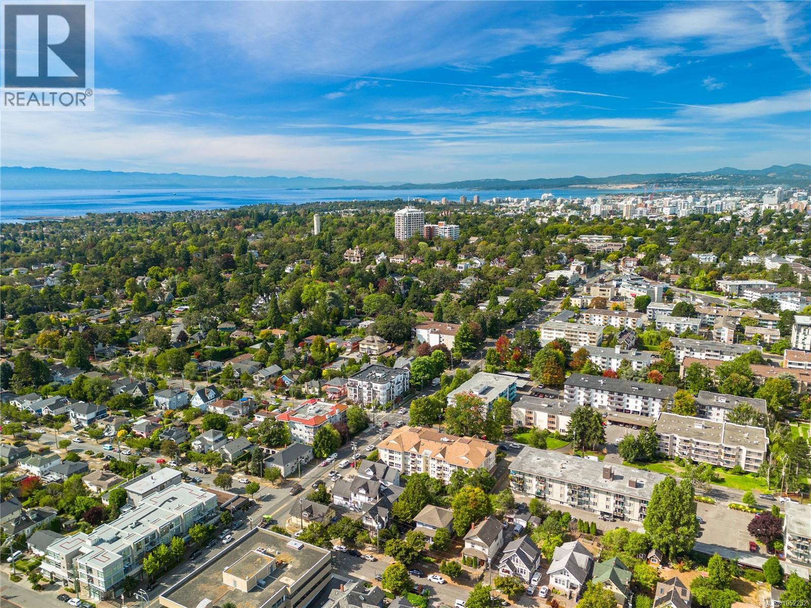 204 1501 Richmond Ave, Victoria, British Columbia  V8R 4P7 - Photo 28 - 1052252