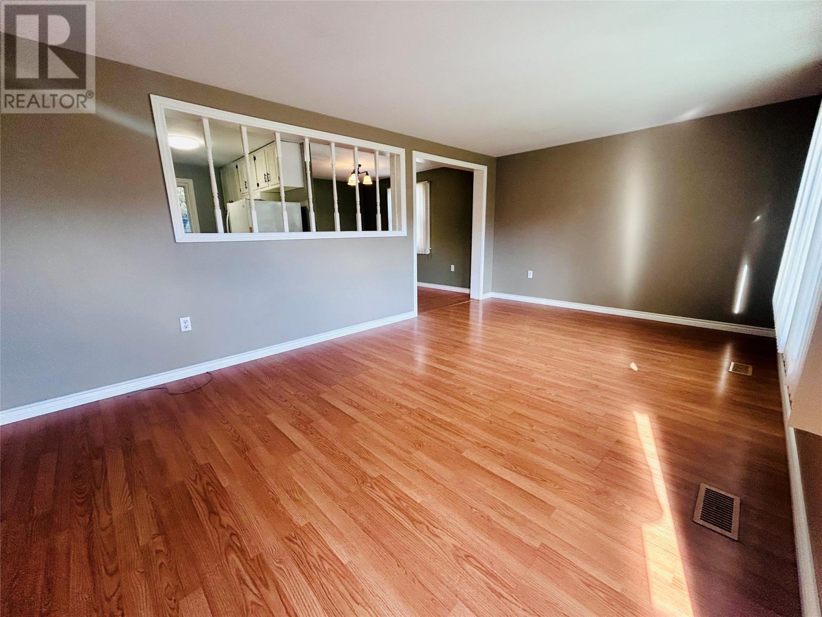 1586-1590 Main Road, Dunville Placentia — photo 4