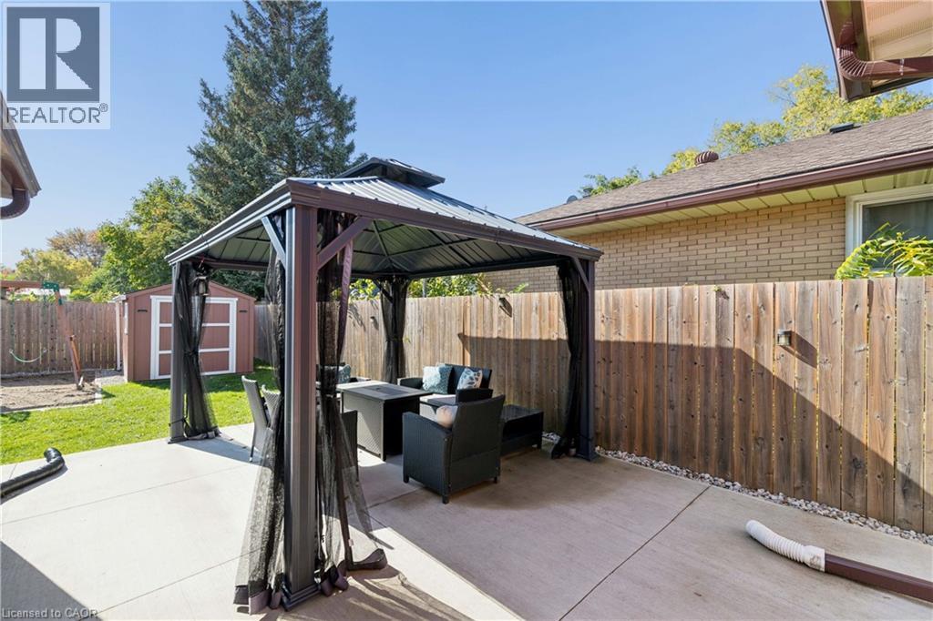61 Fairlawn Road, Kitchener, Ontario  N2C 1X8 - Photo 32 - 40871140