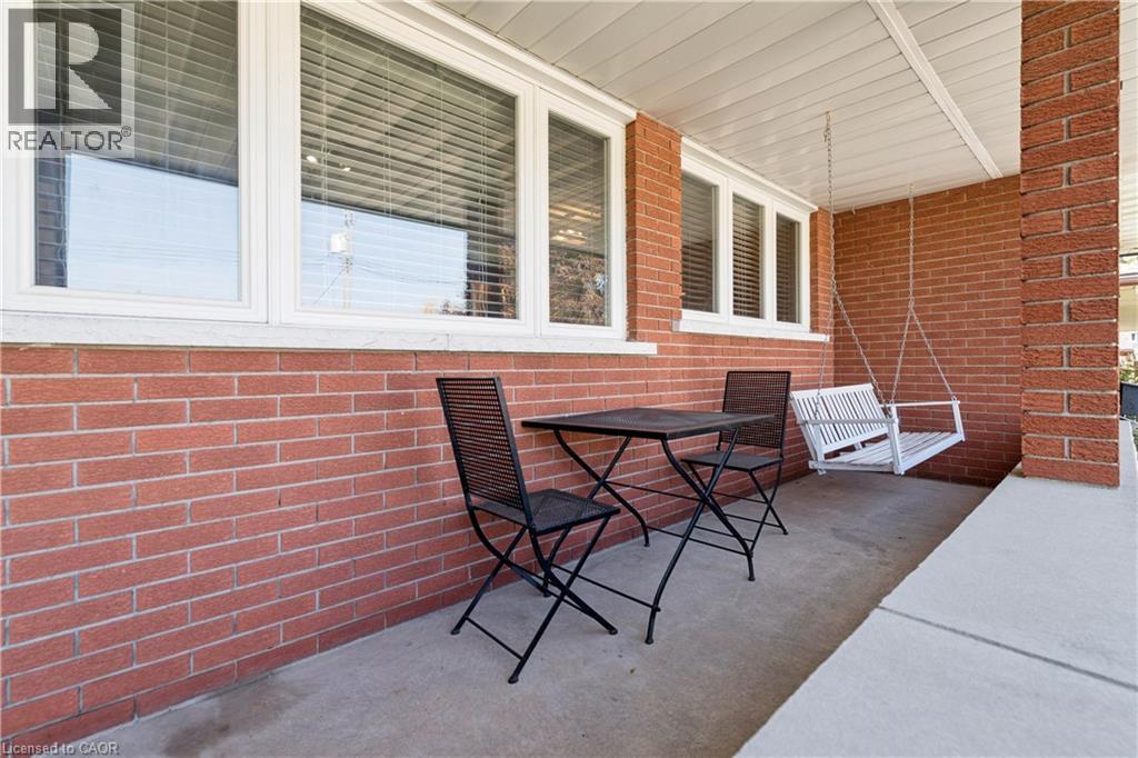 61 Fairlawn Road, Kitchener, Ontario  N2C 1X8 - Photo 38 - 40871140