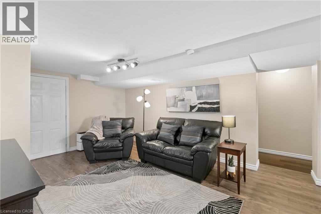 61 Fairlawn Road, Kitchener, Ontario  N2C 1X8 - Photo 22 - 40871140