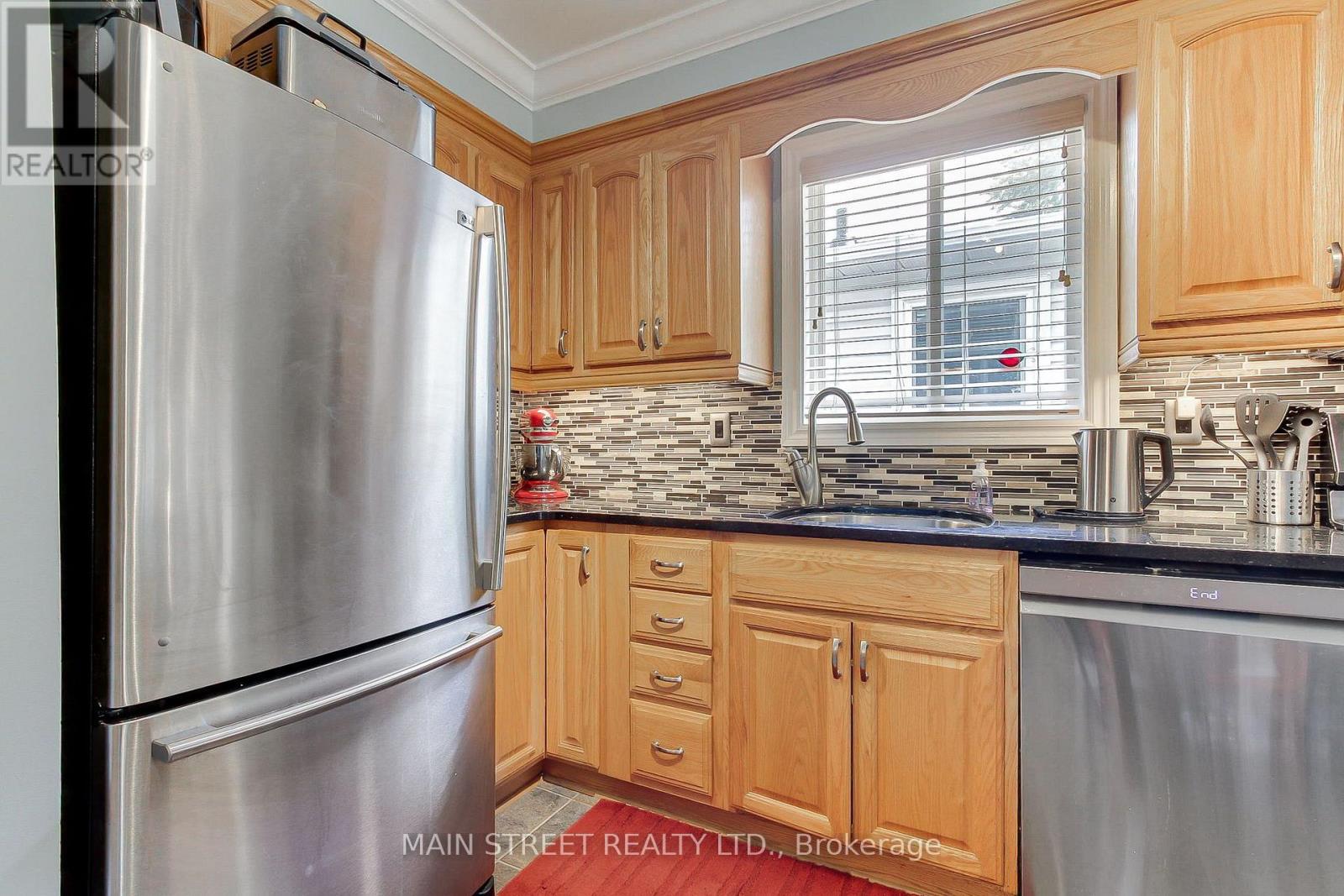 61 Hudson Crescent, Bradford West Gwillimbury (Bradford), Ontario  L3Z 2K1 - Photo 11 - N14031298