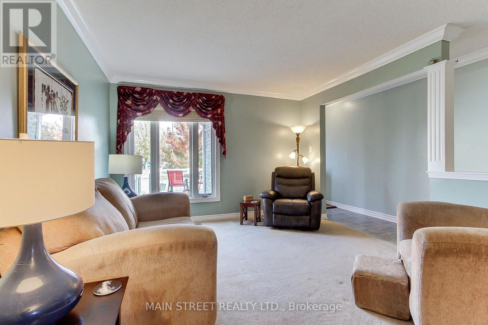 61 Hudson Crescent, Bradford West Gwillimbury (Bradford), Ontario  L3Z 2K1 - Photo 8 - N14031298