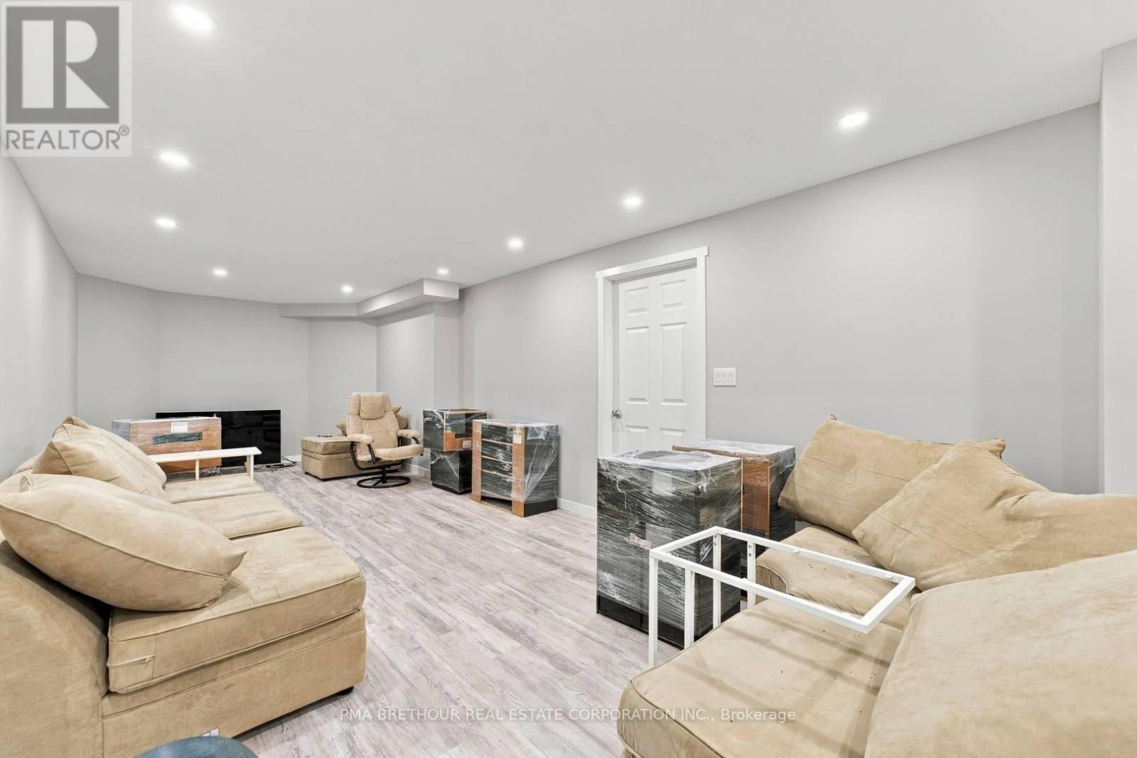 18 Deerglen Terrace, Aurora, Ontario  L4G 6Y2 - Photo 26 - N14031408