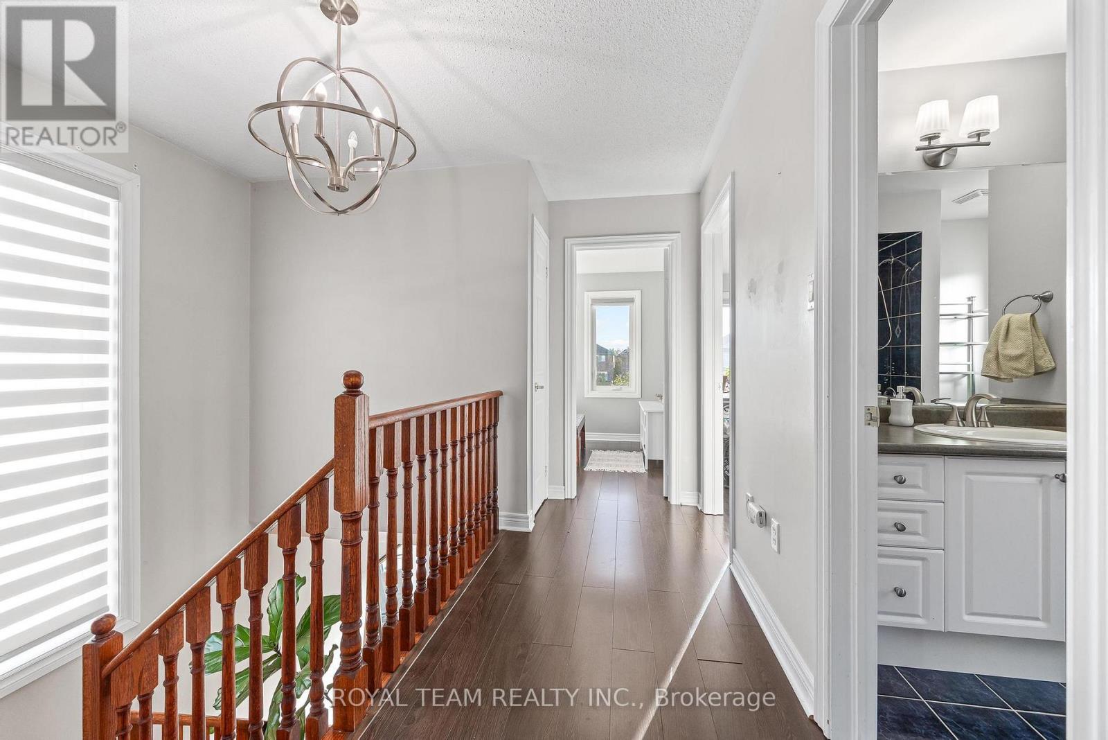 40 Emily Carr Crescent, Caledon, Ontario  L7E 2K9 - Photo 16 - W14031086