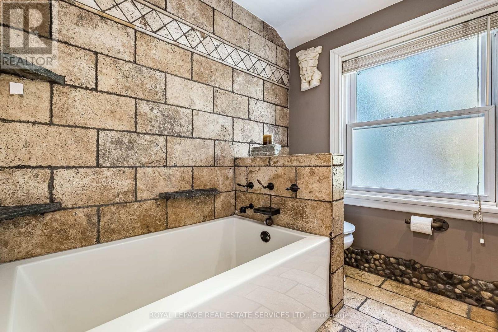 47 Frederick Street, Brampton, Ontario  L6Y 1G7 - Photo 22 - W14031104