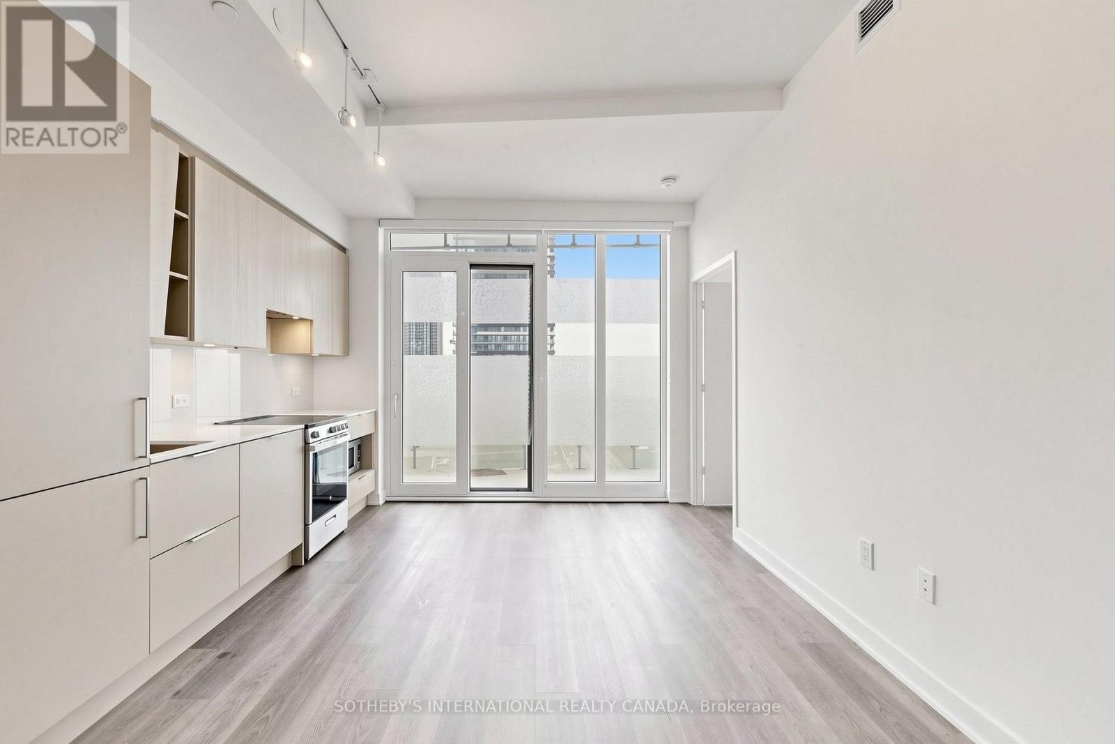 1809 - 3900 Confederation Parkway, Mississauga, Ontario  L5B 0M3 - Photo 3 - W14031164