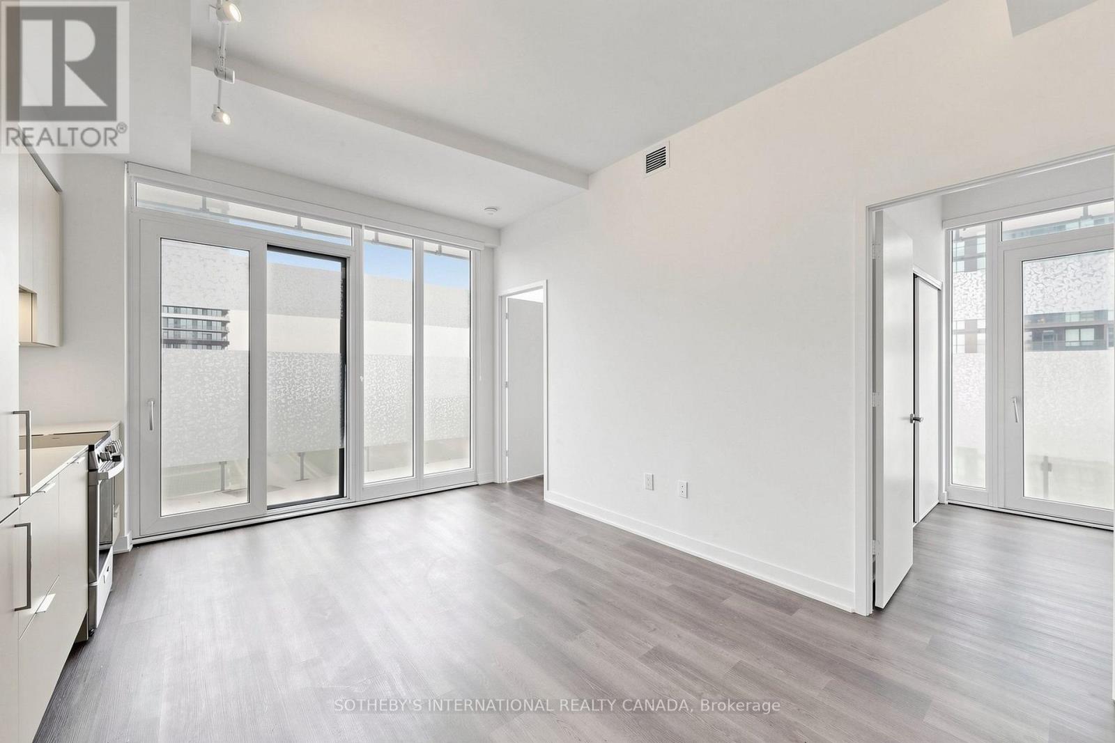 1809 - 3900 Confederation Parkway, Mississauga, Ontario  L5B 0M3 - Photo 4 - W14031164