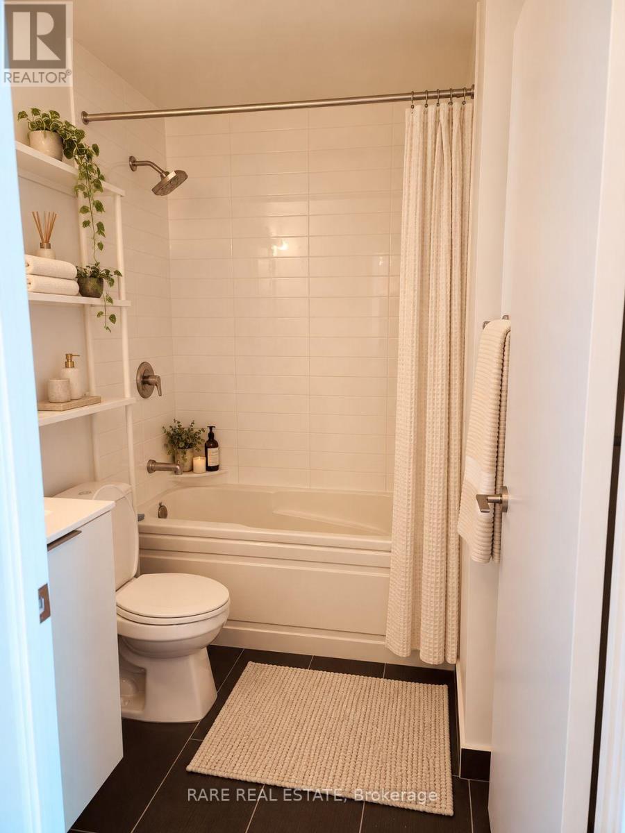 Lph06a - 30 Shore Breeze Drive, Toronto, Ontario  M8V 0J1 - Photo 6 - W14031196