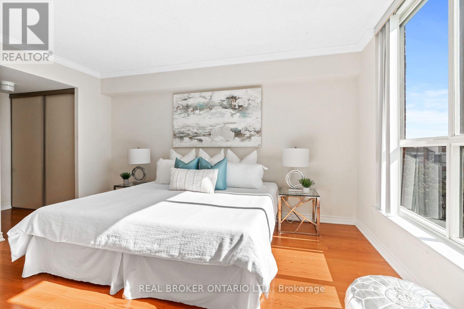747 - 24 Southport Street, Toronto, Ontario  M6S 4Z1 - Photo 18 - W14031270