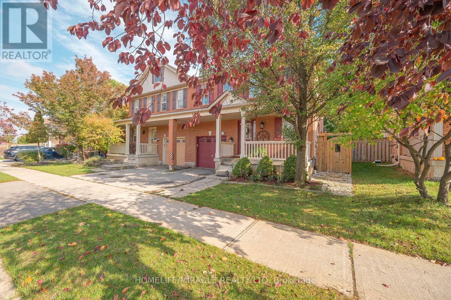 1552 Harwood Drive, Milton, Ontario  L9T 5K1 - Photo 3 - W14031284