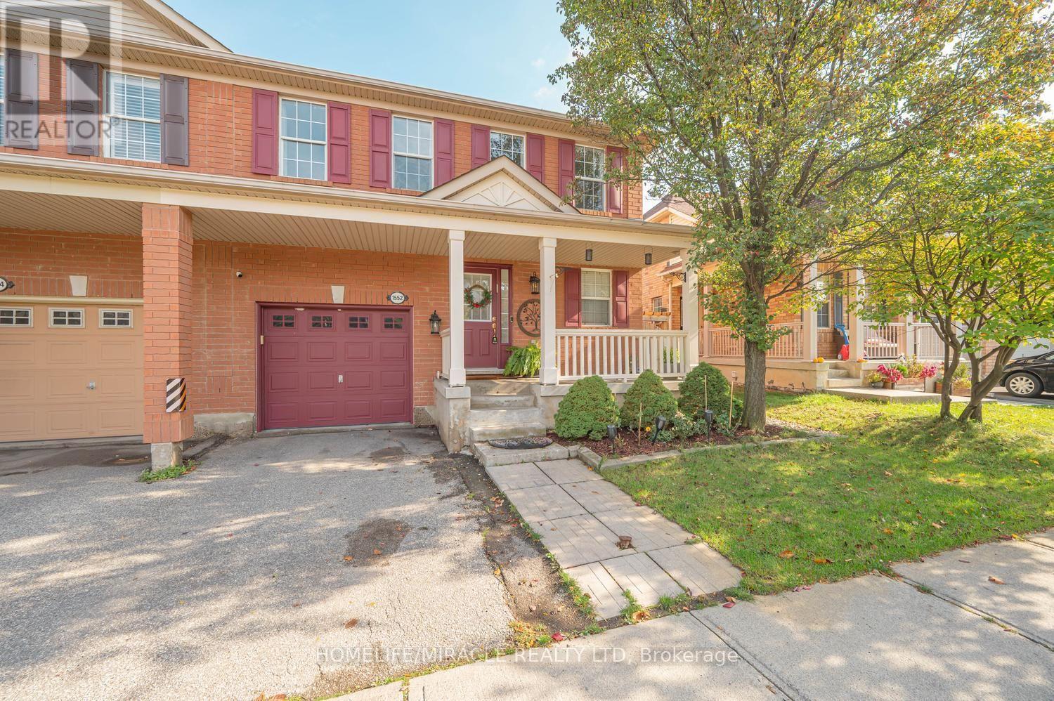1552 Harwood Drive, Milton, Ontario  L9T 5K1 - Photo 4 - W14031284