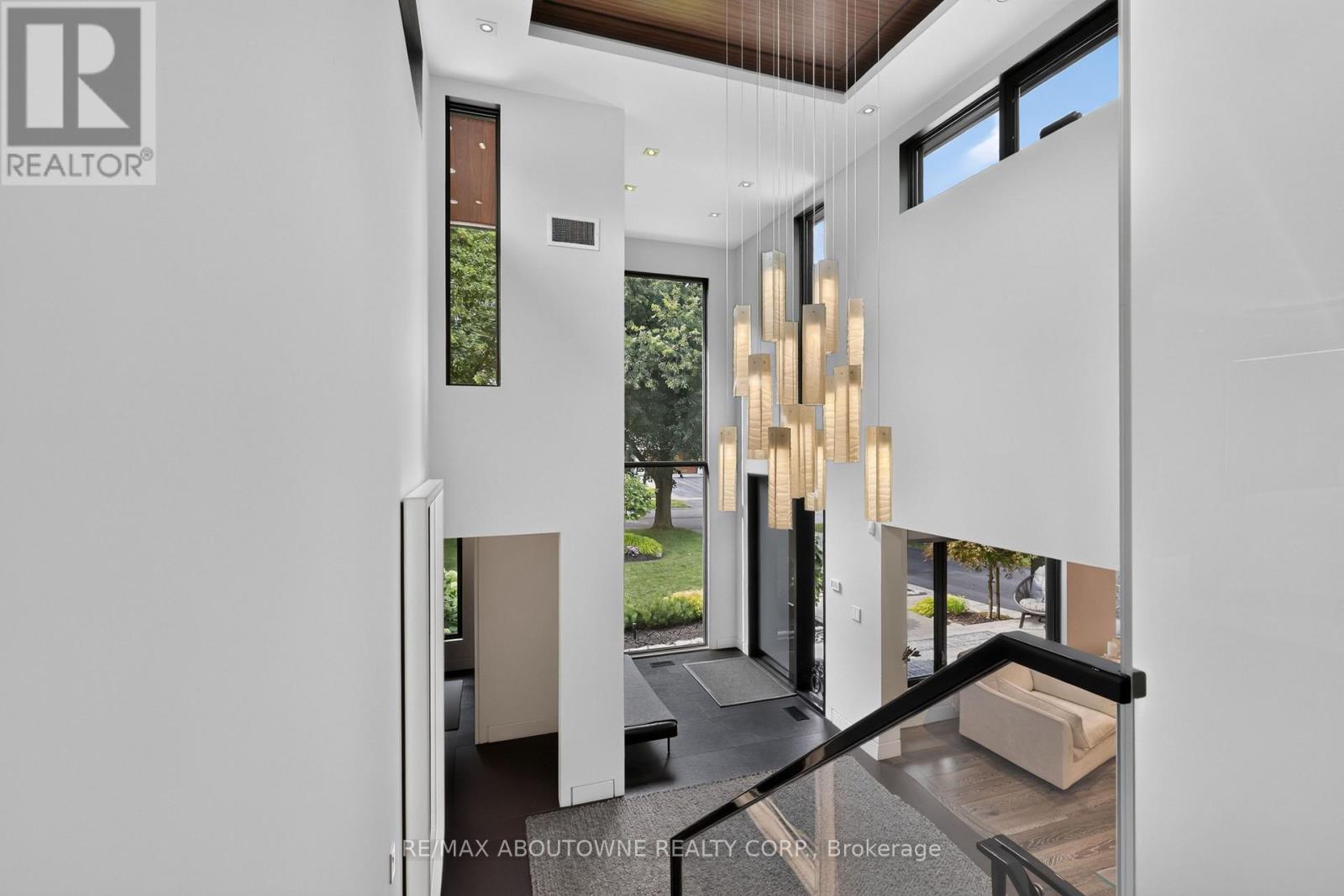 2108 Portway Avenue, Mississauga, Ontario  L5H 3M7 - Photo 25 - W14031286
