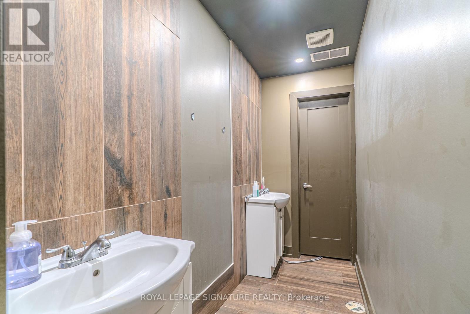 5 - 18 Corporation Drive, Brampton, Ontario  L6S 6B5 - Photo 12 - W14031288