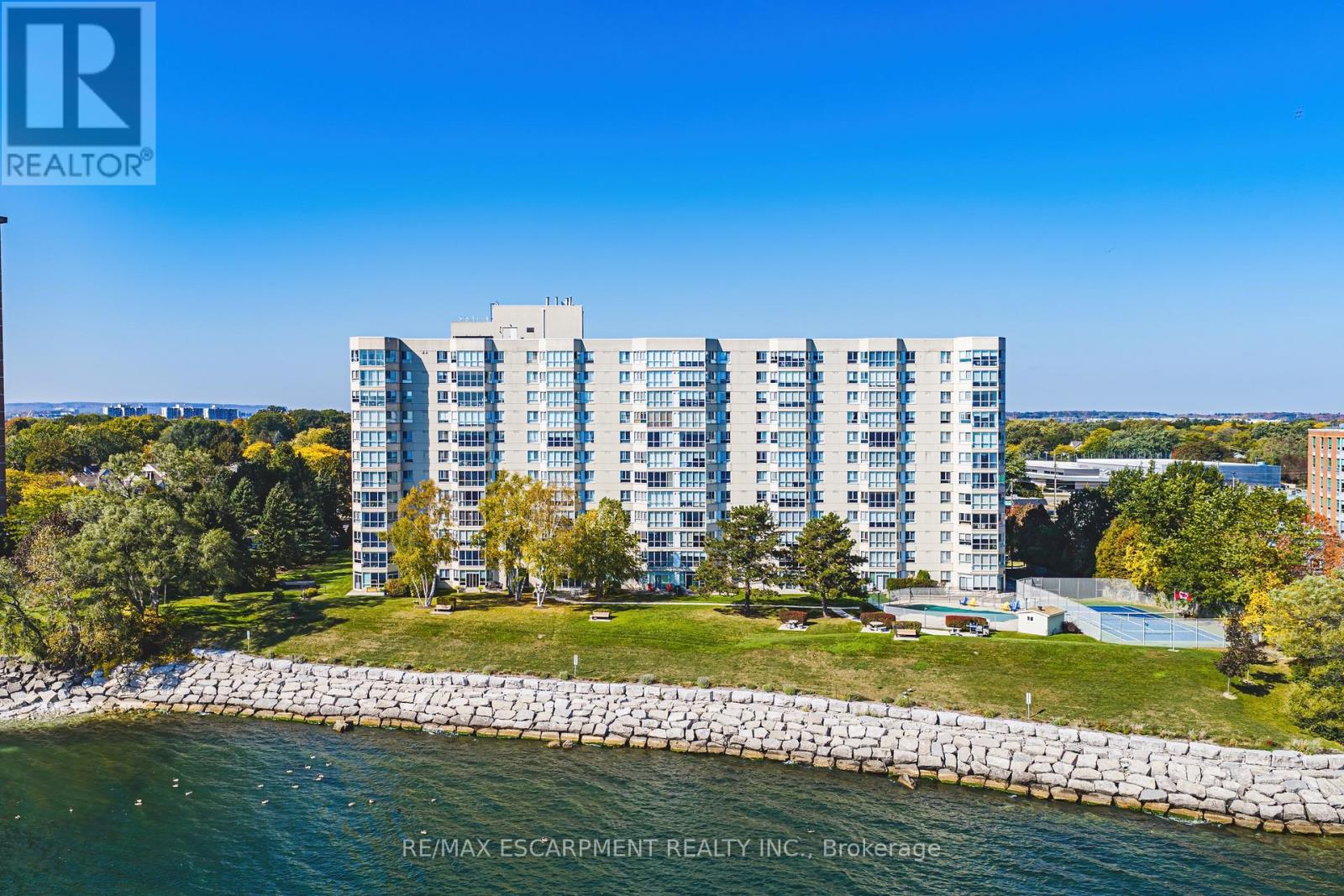 912 - 5280 Lakeshore Road, Burlington, Ontario  L7L 5R1 - Photo 1 - W14031424
