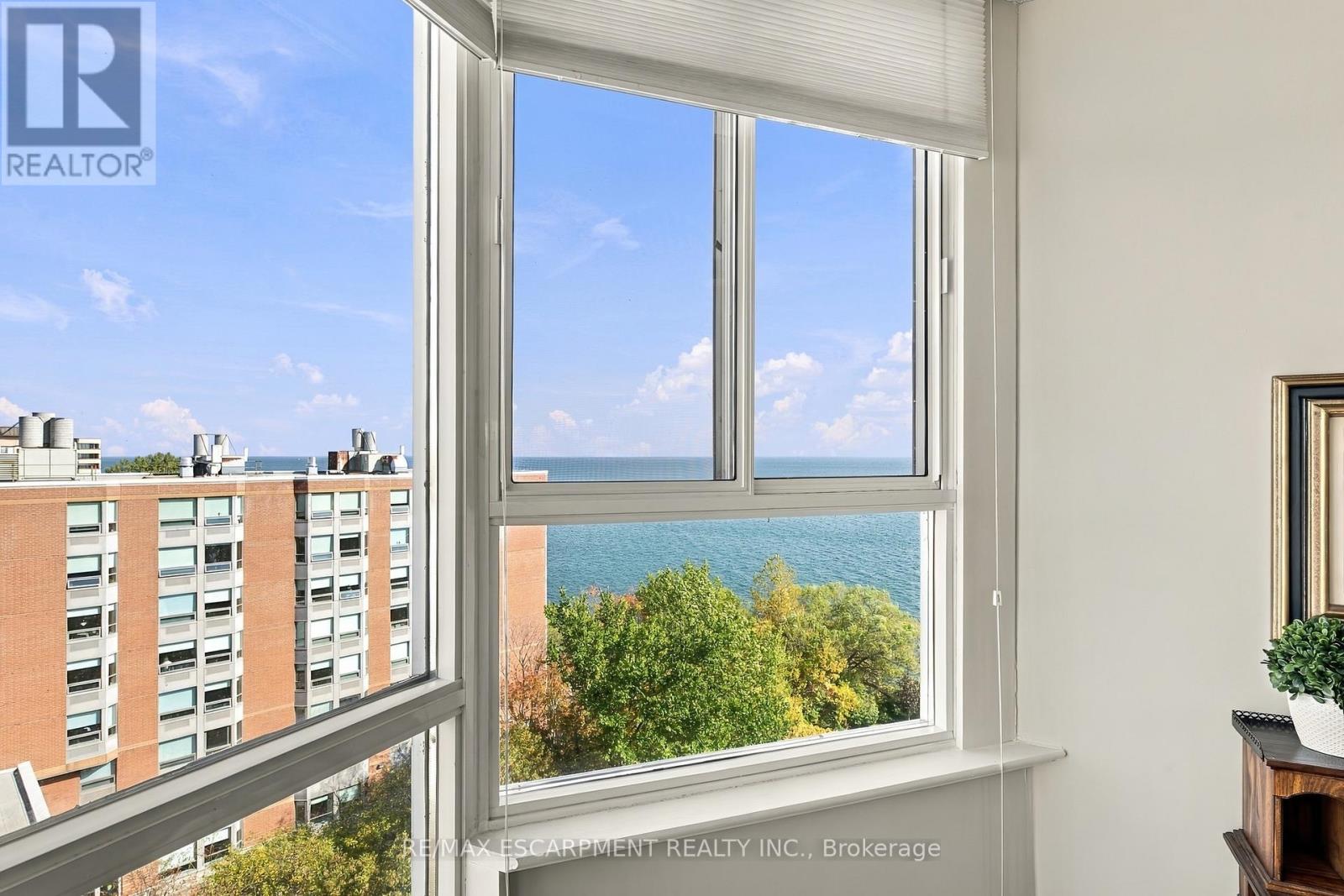 912 - 5280 Lakeshore Road, Burlington, Ontario  L7L 5R1 - Photo 8 - W14031424
