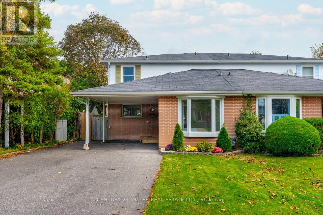 2697 HOLLINGTON CRESCENT, Mississauga, Ontario
