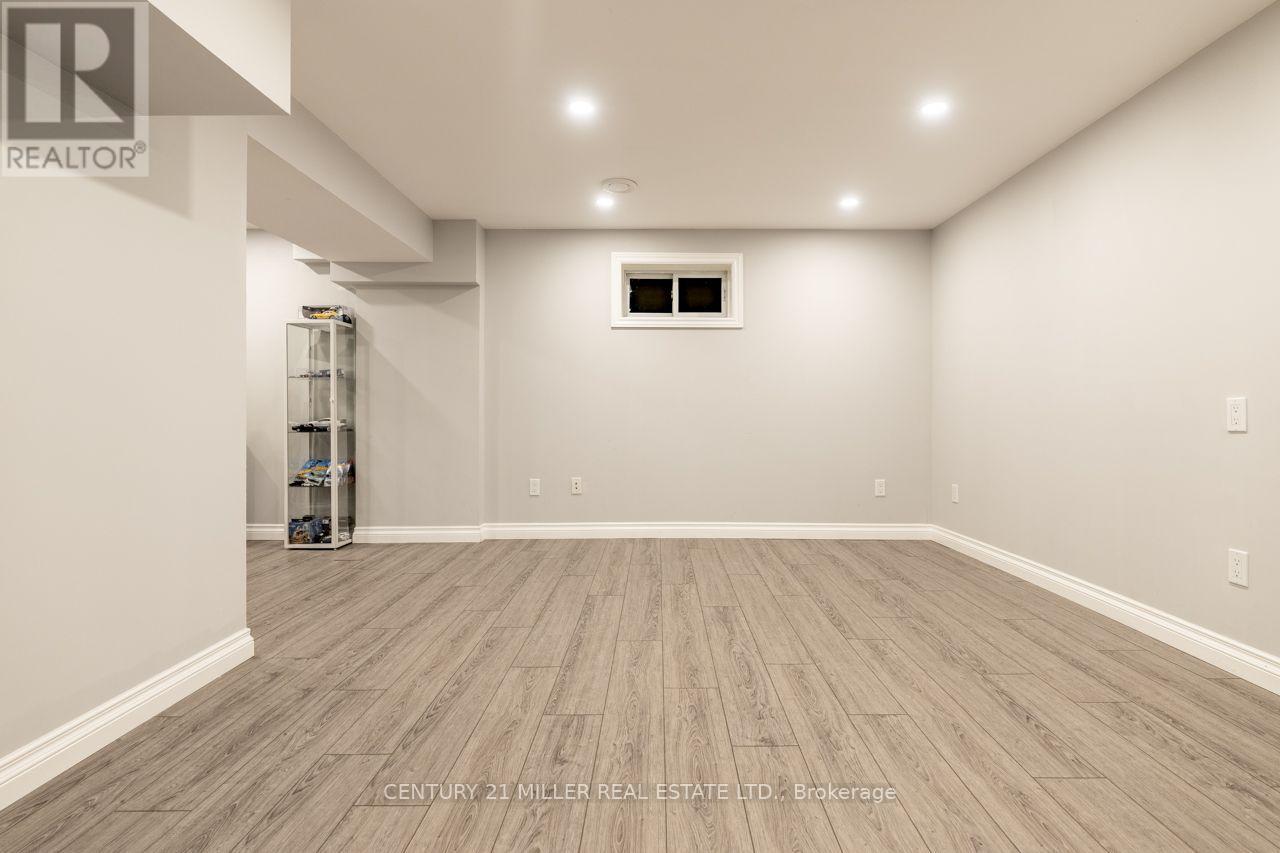 2697 Hollington Crescent, Mississauga, Ontario  L5K 1E8 - Photo 21 - W14031456
