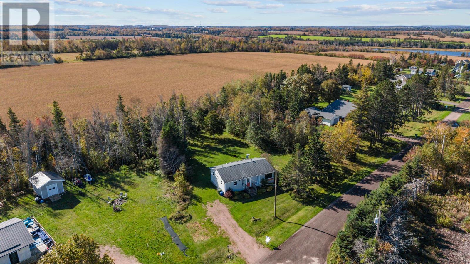 51 Macaskill Crescent, Brackley, Prince Edward Island  C1E 2T4 - Photo 32 - 202624443