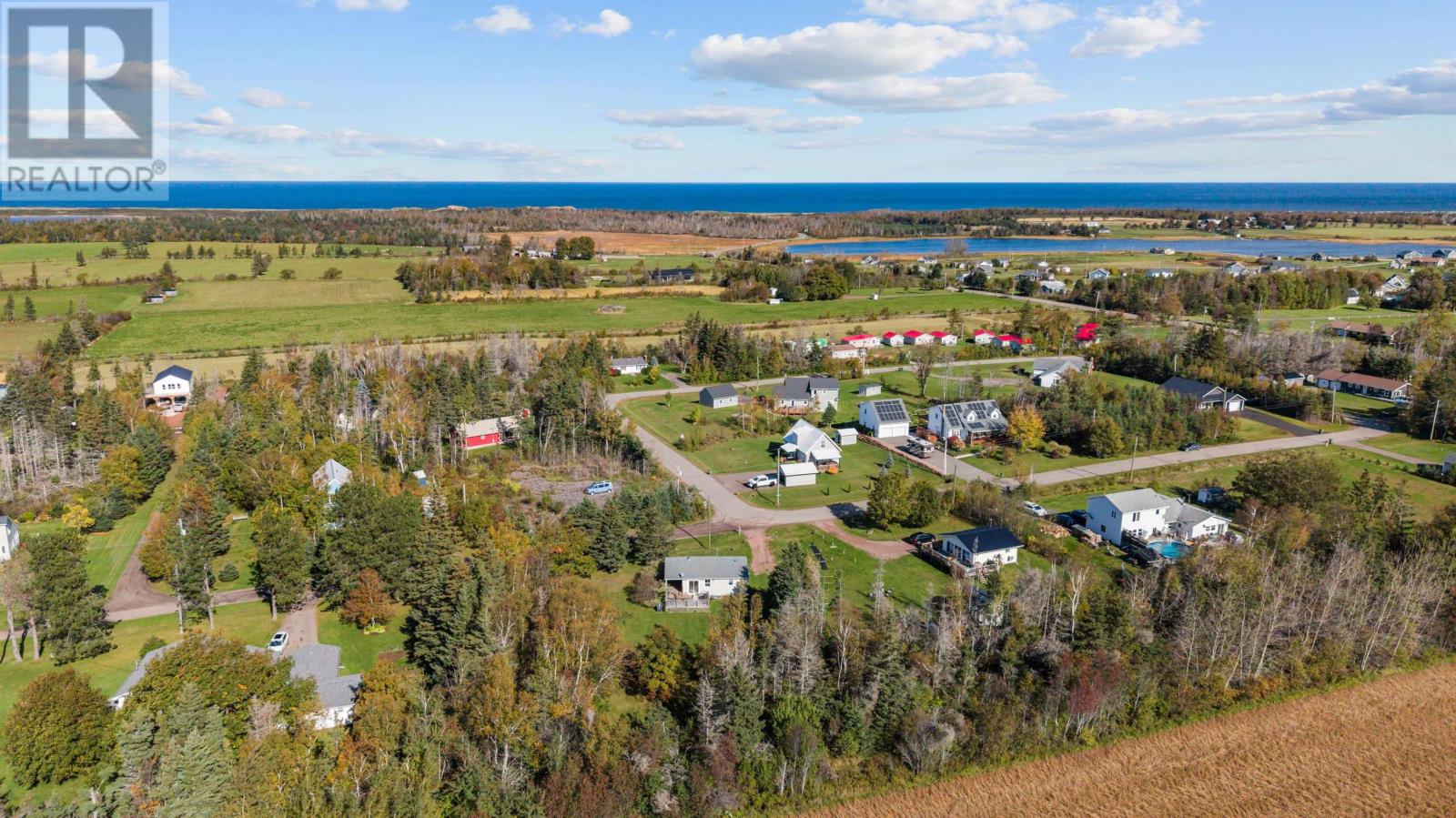 51 Macaskill Crescent, Brackley, Prince Edward Island  C1E 2T4 - Photo 35 - 202624443