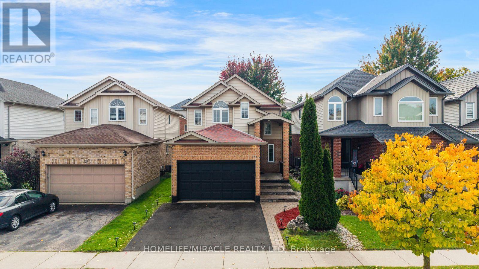 133 STEEPLERIDGE STREET, Kitchener, Ontario