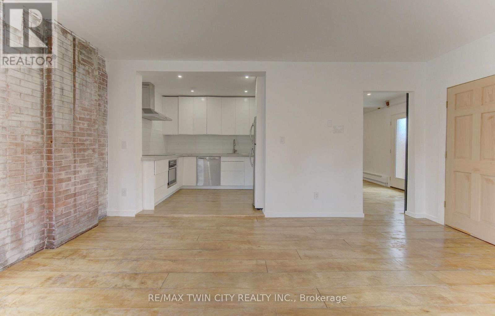67 Louisa Street, Kitchener, Ontario  N2H 5L9 - Photo 15 - X14031326