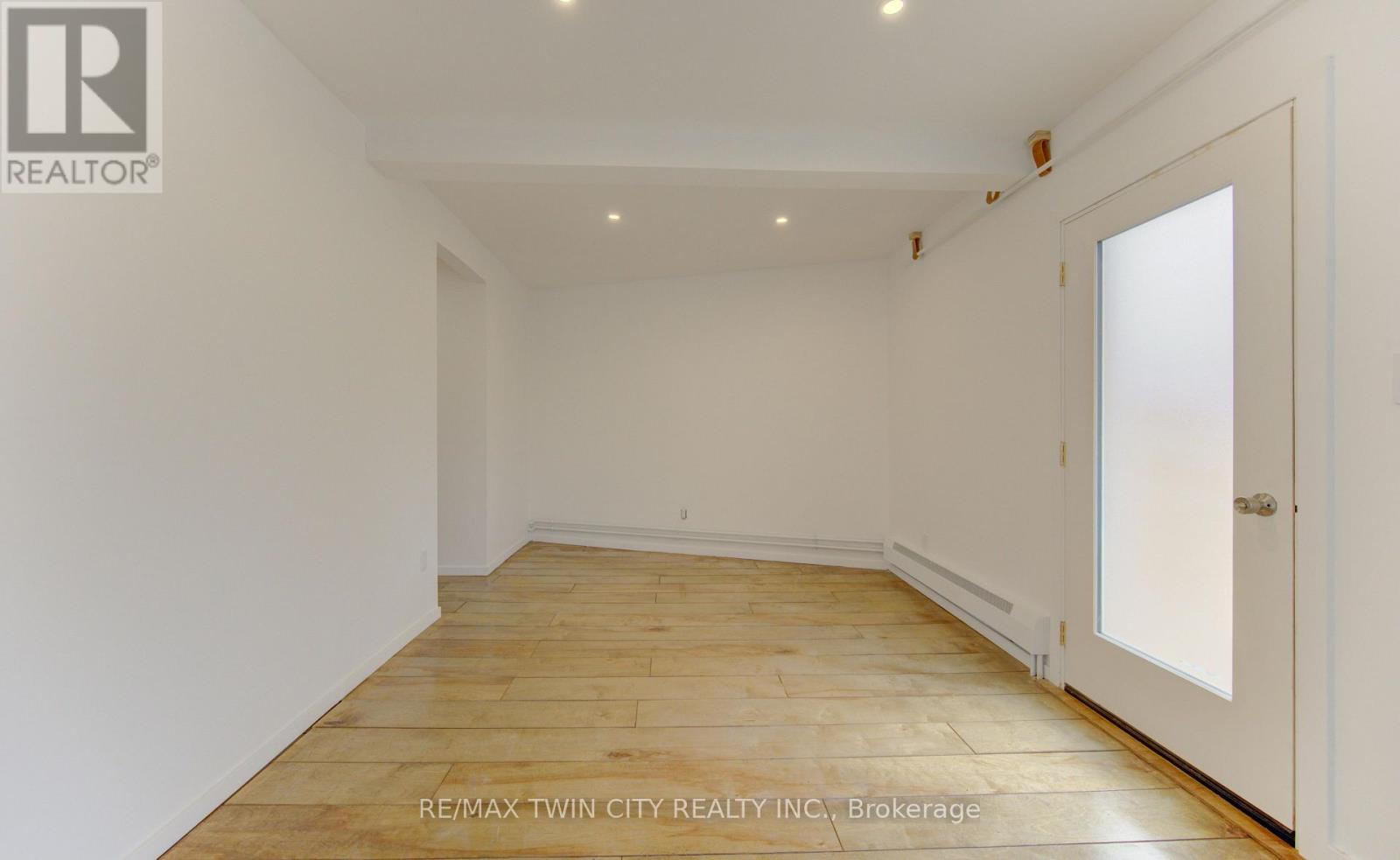 67 Louisa Street, Kitchener, Ontario  N2H 5L9 - Photo 18 - X14031326