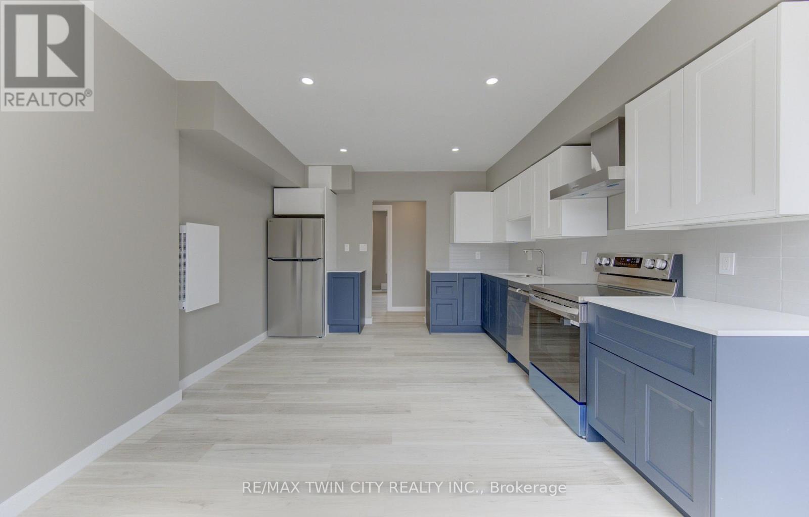67 Louisa Street, Kitchener, Ontario  N2H 5L9 - Photo 8 - X14031326